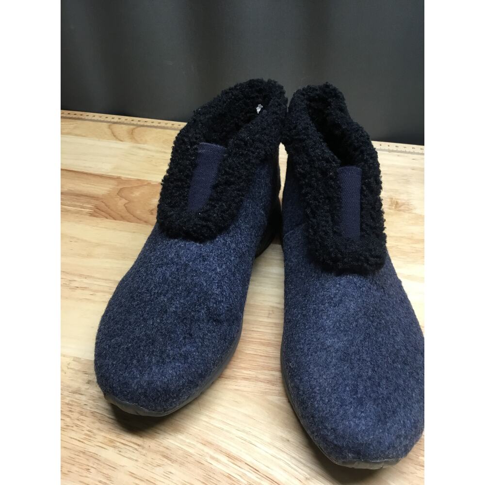 Easy Spirit Slipper Boots Women's 8 Blue Fleece Cozy Slip-On Outdoor Comfort